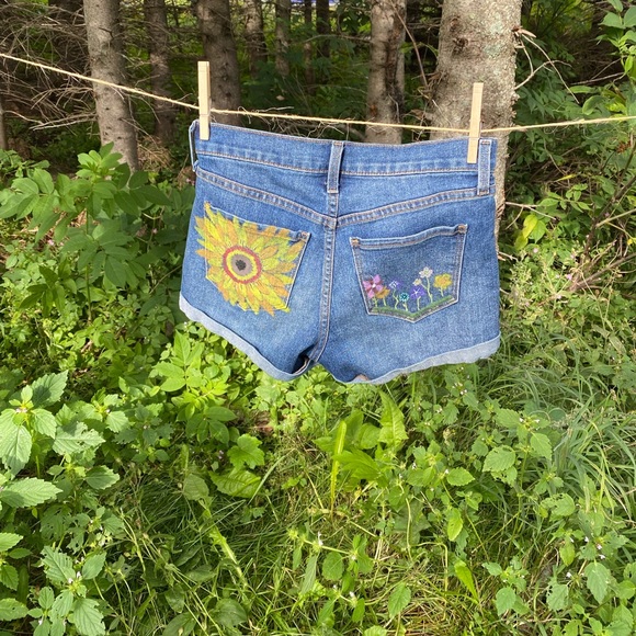 Floral denim shorts - Picture 2 of 2